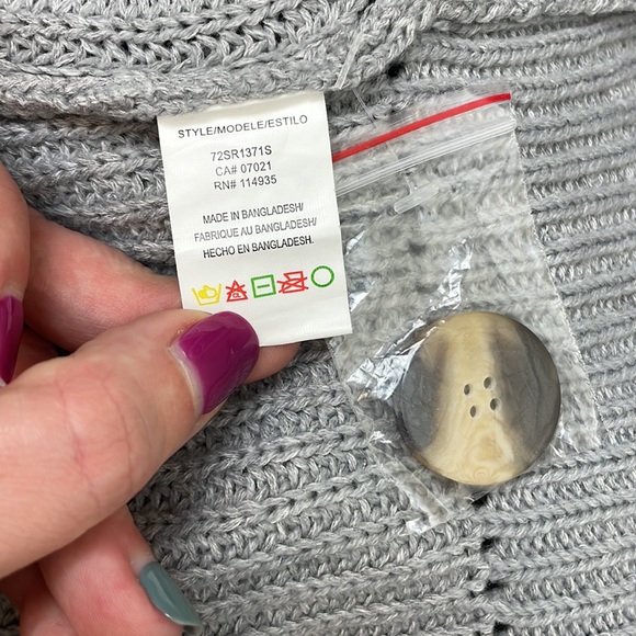 Cloth by Design Pointelle Tunic Gray Cardigan - Picture 8 of 9